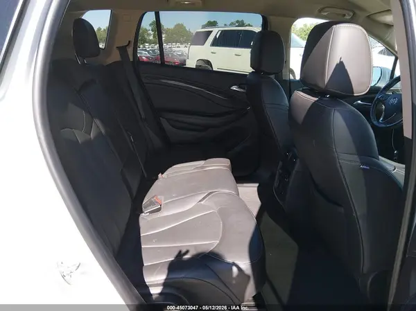 LRBFX1SA2JD024052 2018 BUICK ENVISION - Image 8