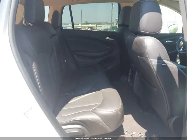 LRBFX1SA2JD080850 2018 BUICK ENVISION - Image 8