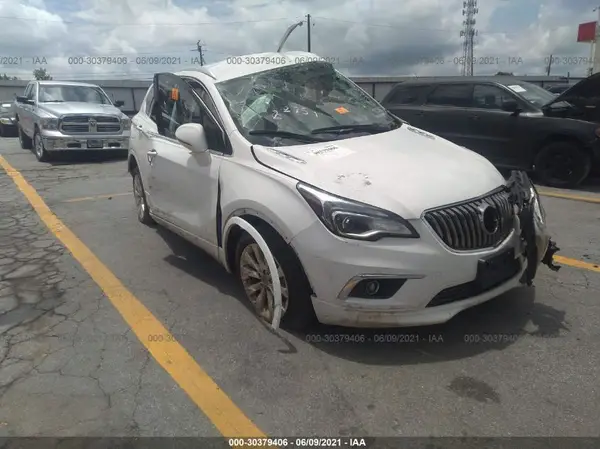 LRBFX1SA2JD082159 2018 BUICK ENVISION - Image 1