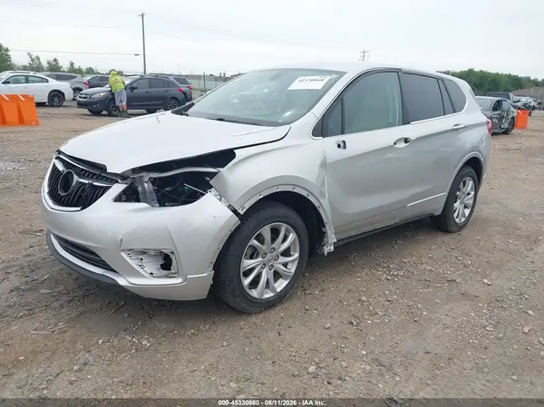 LRBFX1SA2KD003543 2019 BUICK ENVISION - Image 2