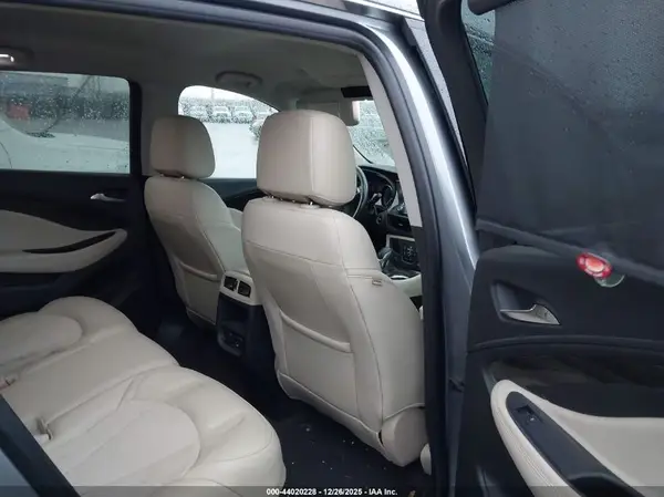 LRBFX1SA2KD024652 2019 BUICK ENVISION - Image 8