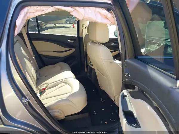 LRBFX1SA2KD099349 2019 BUICK ENVISION - Image 8