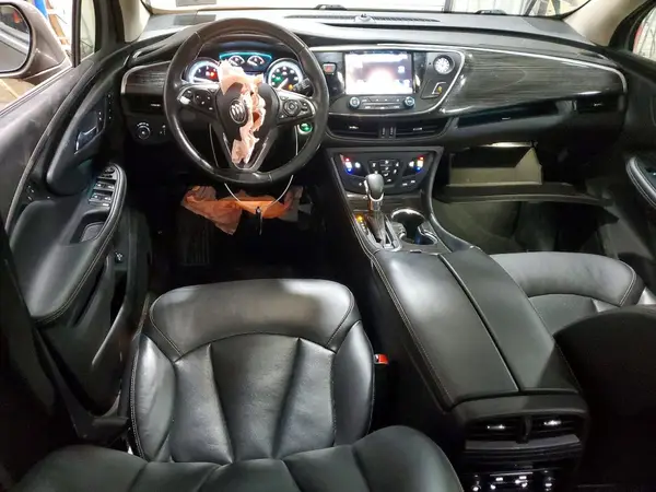 LRBFX1SA3JD008300 2018 BUICK ENVISION - Image 8