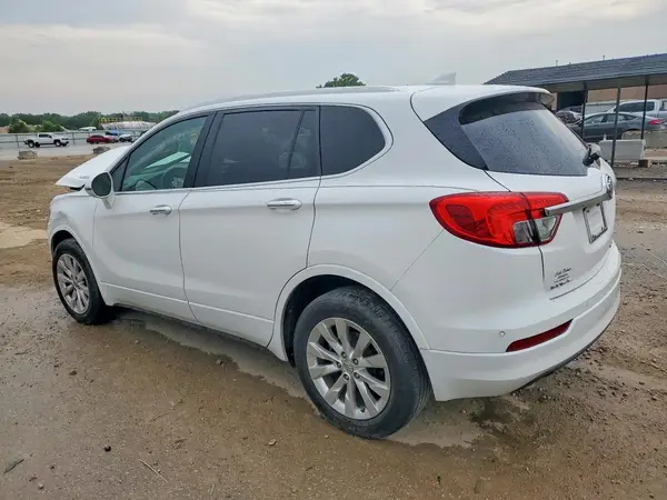 LRBFX1SA3JD017322 2018 BUICK ENVISION - Image 2