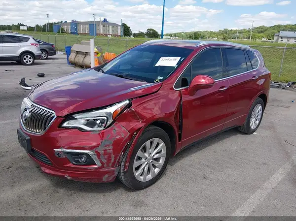 LRBFX1SA3JD051745 2018 BUICK ENVISION - Image 2