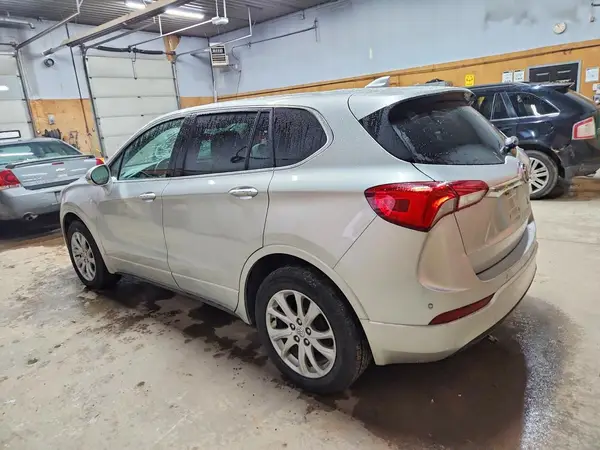 LRBFX1SA3KD031691 2019 BUICK ENVISION - Image 2
