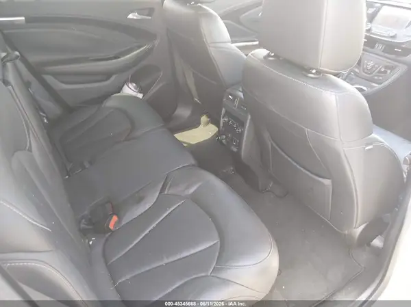 LRBFX1SA4JD114447 2018 BUICK ENVISION - Image 8