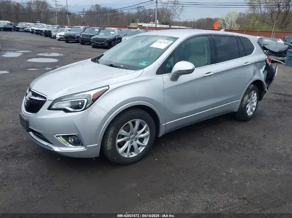 LRBFX1SA4KD002748 2019 BUICK ENVISION - Image 2