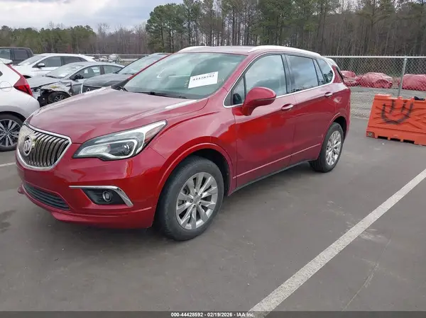 LRBFX1SA5JD053612 2018 BUICK ENVISION - Image 2