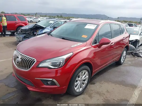 LRBFX1SA6JD006248 2018 BUICK ENVISION - Image 2