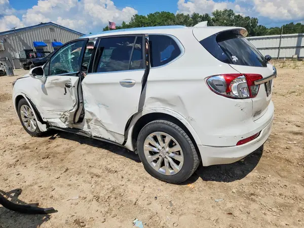 LRBFX1SA7JD009269 2018 BUICK ENVISION - Image 2