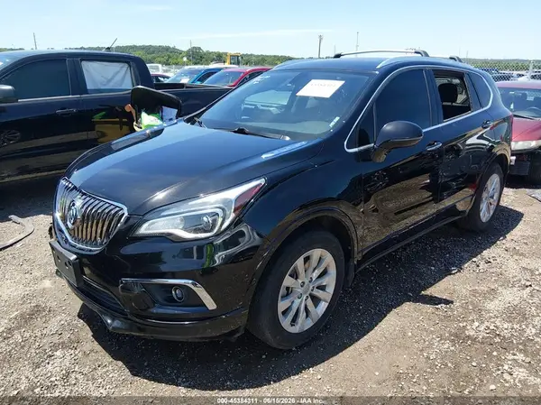 LRBFX1SA7JD010678 2018 BUICK ENVISION - Image 2