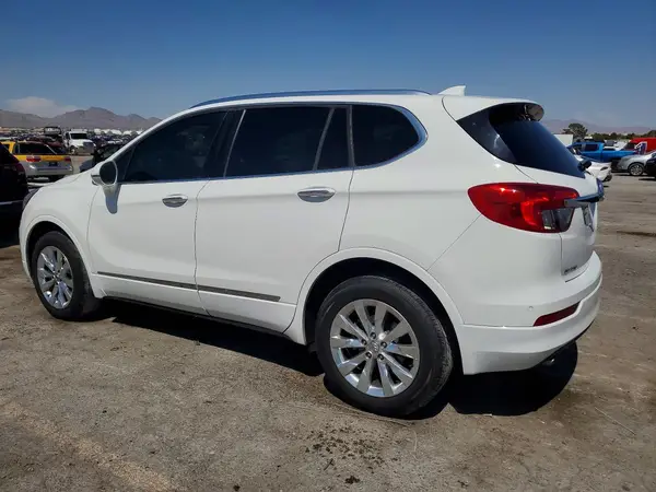 LRBFX1SA7JD082139 2018 BUICK ENVISION - Image 2