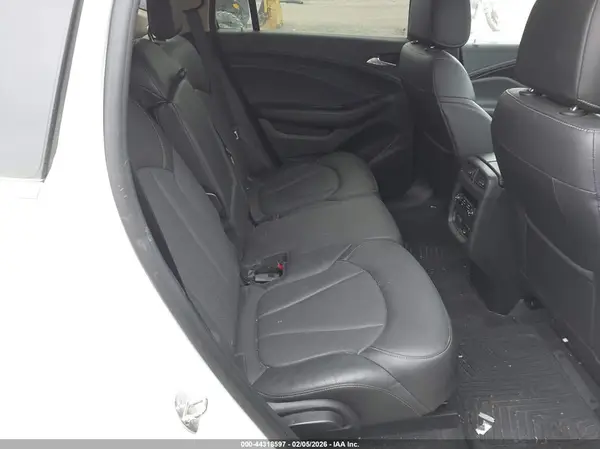 LRBFX1SA9JD005899 2018 BUICK ENVISION - Image 8