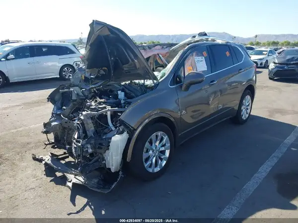 LRBFX1SA9JD006552 2018 BUICK ENVISION - Image 2