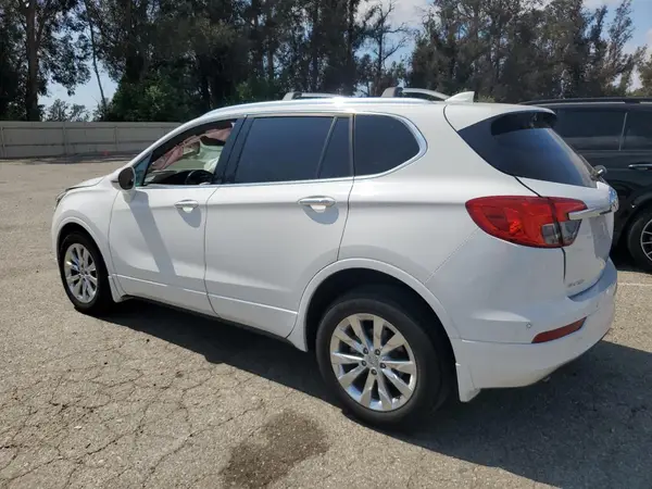 LRBFX1SA9JD007023 2018 BUICK ENVISION - Image 2