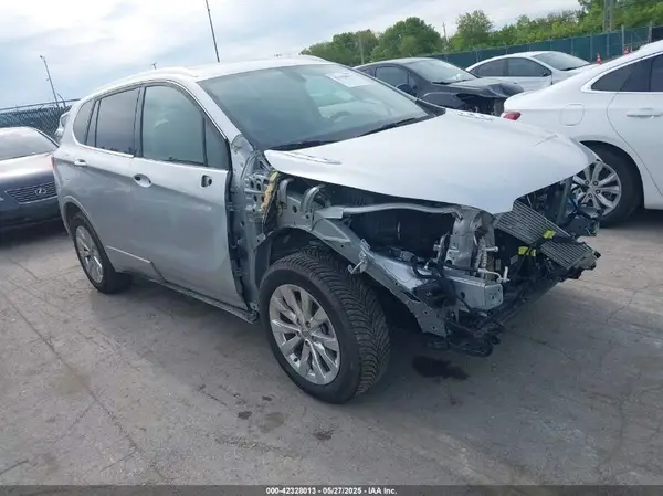 LRBFX1SA9JD025697 2018 BUICK ENVISION - Image 1