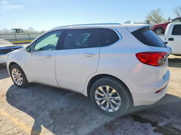 LRBFX1SA9JD083521 2018 BUICK ENVISION - Image 2
