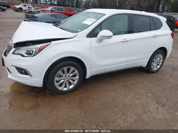 LRBFX1SAXJD006656 2018 BUICK ENVISION - Image 2