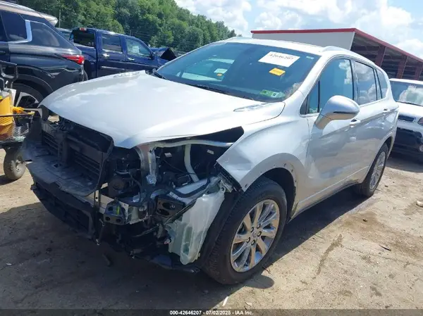LRBFX2SA0KD108037 2019 BUICK ENVISION - Image 2