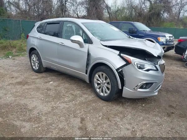 LRBFX2SA1JD003764 2018 BUICK ENVISION - Image 1