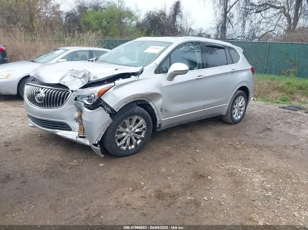 LRBFX2SA1JD003764 2018 BUICK ENVISION - Image 2