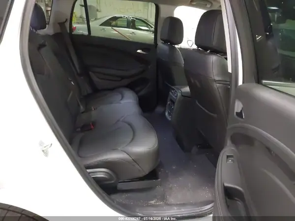 LRBFX2SA1LD156504 2020 BUICK ENVISION - Image 8