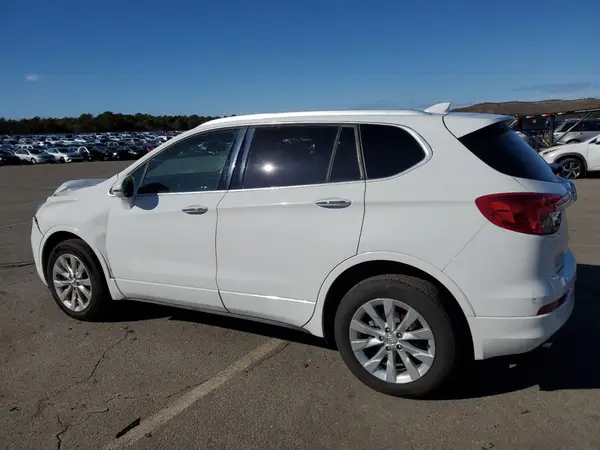 LRBFX2SA2JD002851 2018 BUICK ENVISION - Image 2