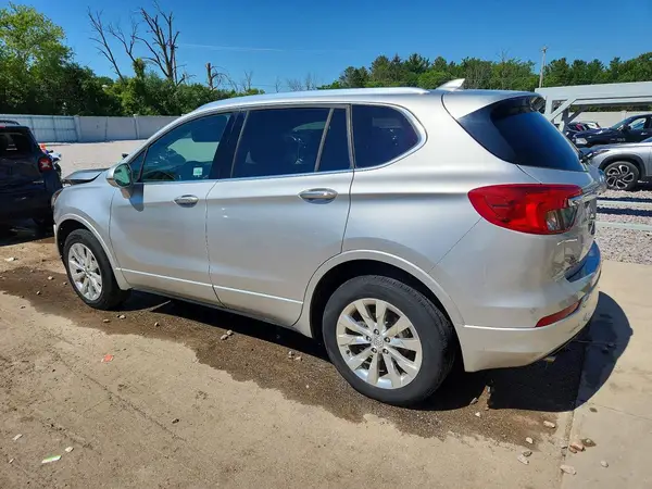 LRBFX2SA2JD005622 2018 BUICK ENVISION - Image 2
