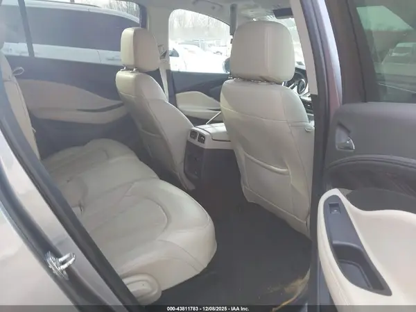 LRBFX2SA2KD006562 2019 BUICK ENVISION - Image 8