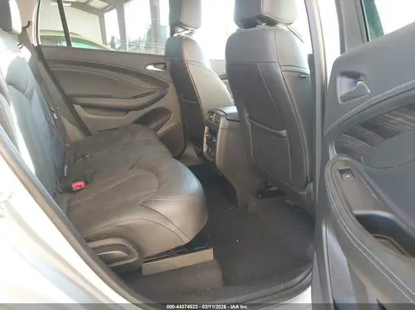 LRBFX2SA2KD007632 2019 BUICK ENVISION - Image 8
