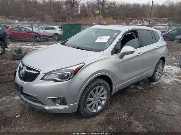 LRBFX2SA2KD040095 2019 BUICK ENVISION - Image 2