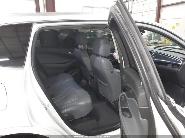 LRBFX2SA2LD104346 2020 BUICK ENVISION - Image 8