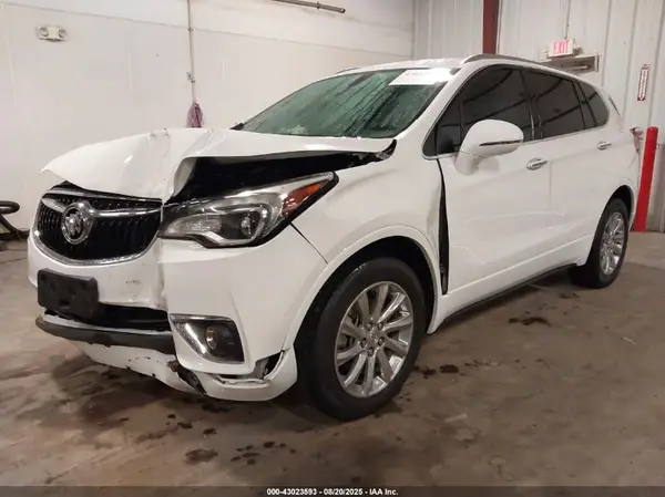 LRBFX2SA2LD227208 2020 BUICK ENVISION - Image 2