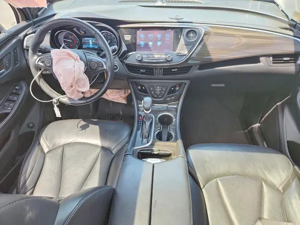 LRBFX2SA3KD144126 2019 BUICK ENVISION - Image 8