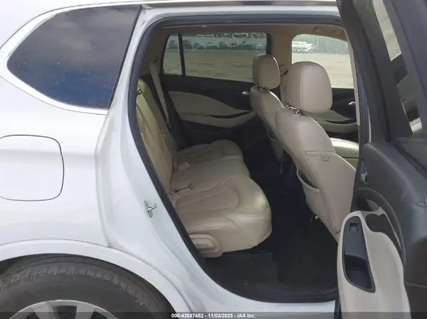 LRBFX2SA5JD025783 2018 BUICK ENVISION - Image 8