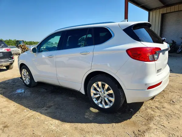 LRBFX2SA5JD058699 2018 BUICK ENVISION - Image 2