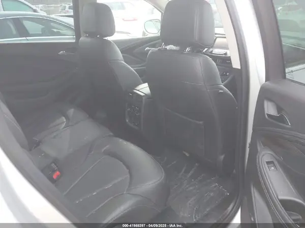 LRBFX2SA6KD091048 2019 BUICK ENVISION - Image 8