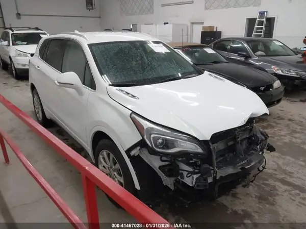 LRBFX2SA6LD114281 2020 BUICK ENVISION - Image 1