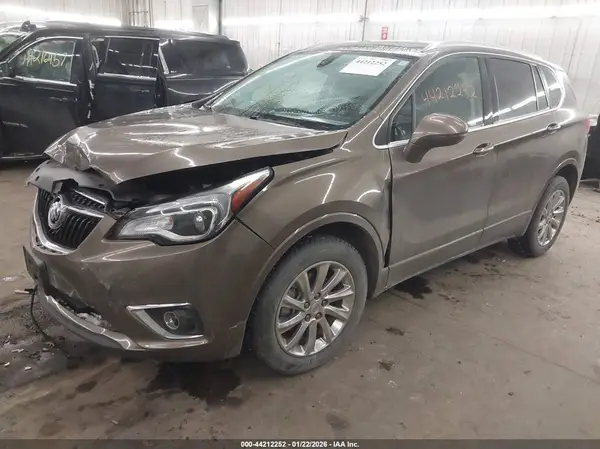 LRBFX2SA7KD127801 2019 BUICK ENVISION - Image 2