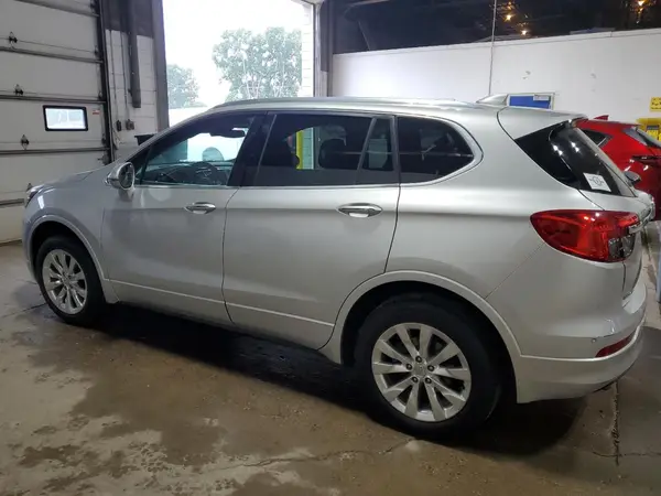 LRBFX2SA8JD029231 2018 BUICK ENVISION - Image 2