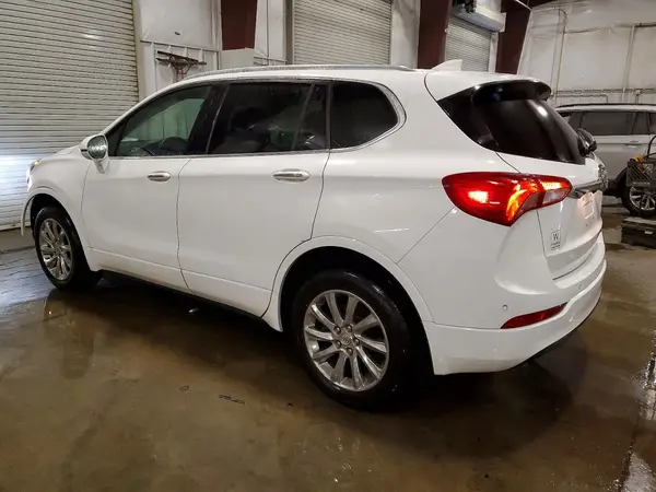 LRBFX2SA8LD104318 2020 BUICK ENVISION - Image 2