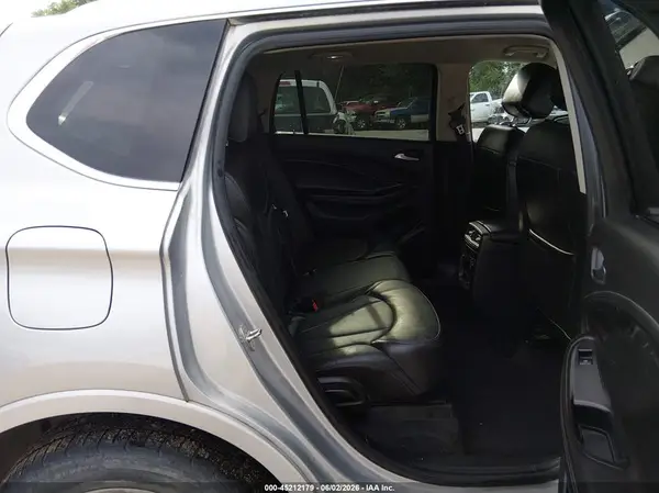 LRBFX2SA9KD004503 2019 BUICK ENVISION - Image 8
