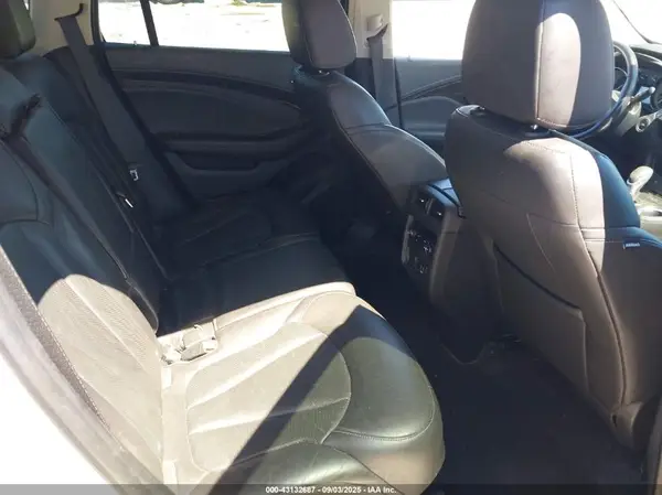 LRBFX2SAXKD023755 2019 BUICK ENVISION - Image 8