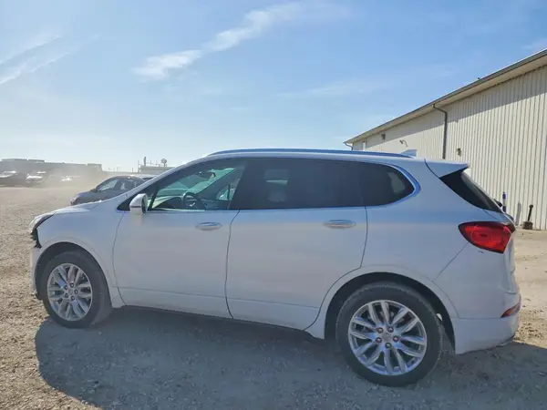 LRBFX3SX0KD016646 2019 BUICK ENVISION - Image 2