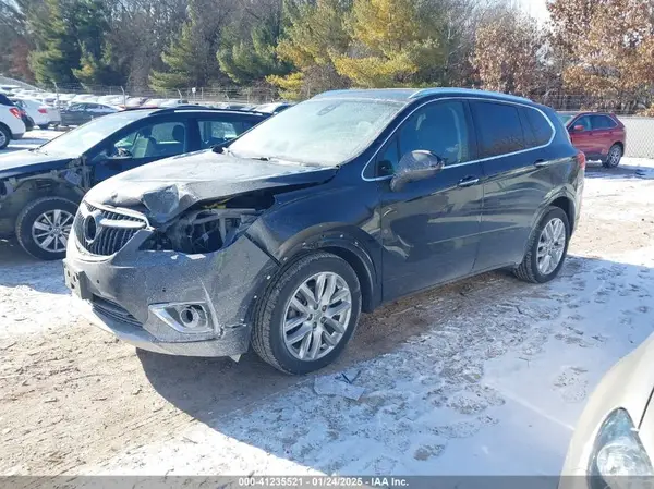 LRBFX3SX4KD011126 2019 BUICK ENVISION - Image 2