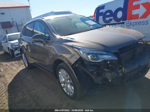 LRBFX3SX4KD012082 2019 BUICK ENVISION - Image 1