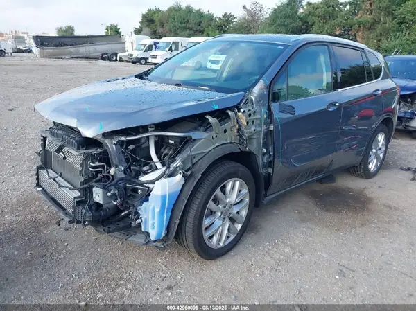 LRBFX3SX4KD124901 2019 BUICK ENVISION - Image 2