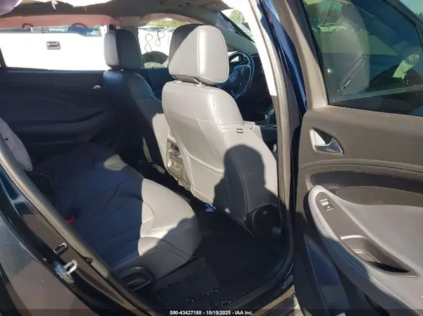 LRBFX3SX4LD080030 2020 BUICK ENVISION - Image 8