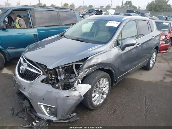 LRBFX3SX4LD169807 2020 BUICK ENVISION - Image 2